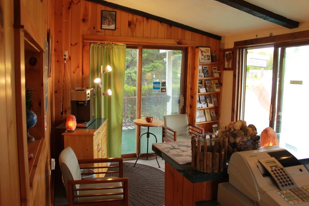 Acadia Gateway Motel Τρέντον Εξωτερικό φωτογραφία